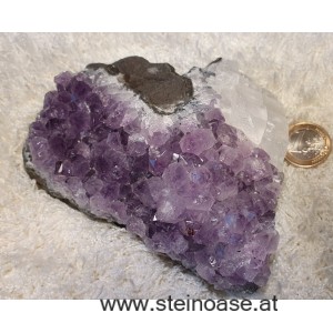 Amethyst Drusenstück mit Calcit